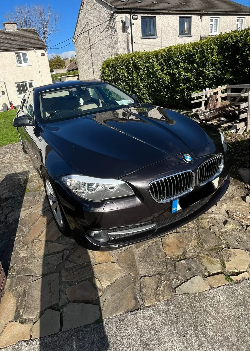 Image 2 of 10