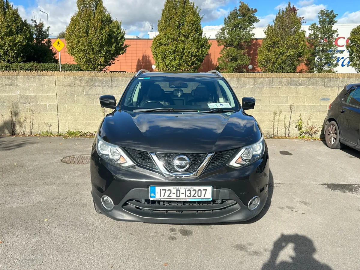 Image 3 of 18