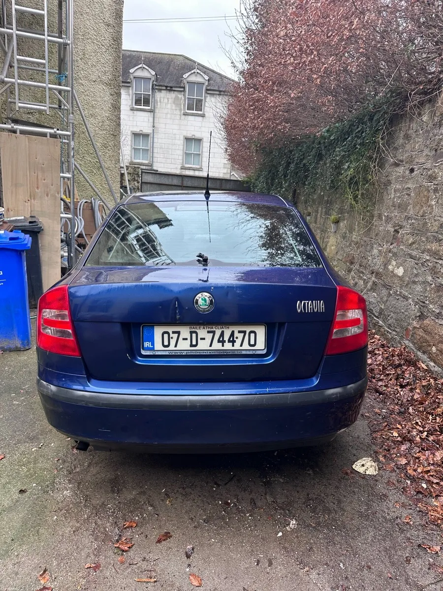 Image 2 of 4