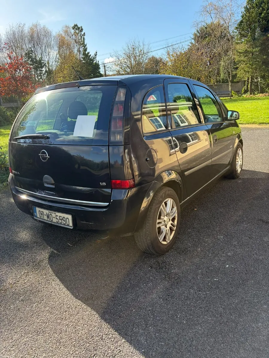 Image 4 of 10