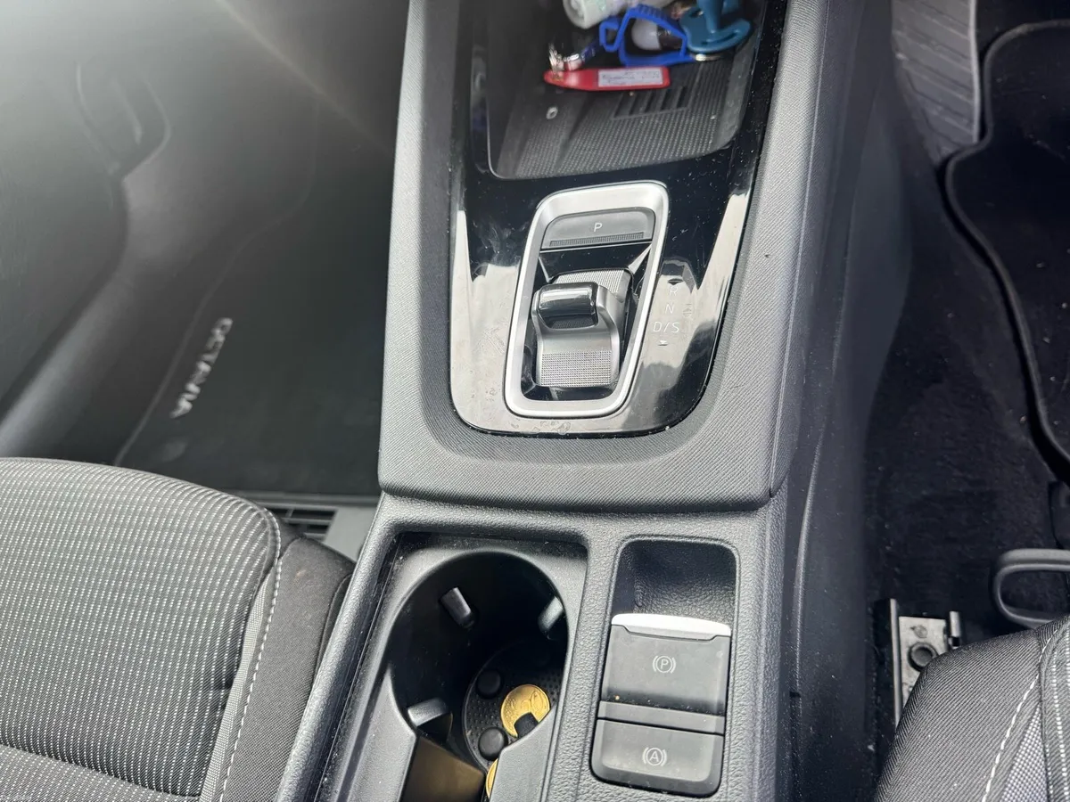 Image 4 of 10