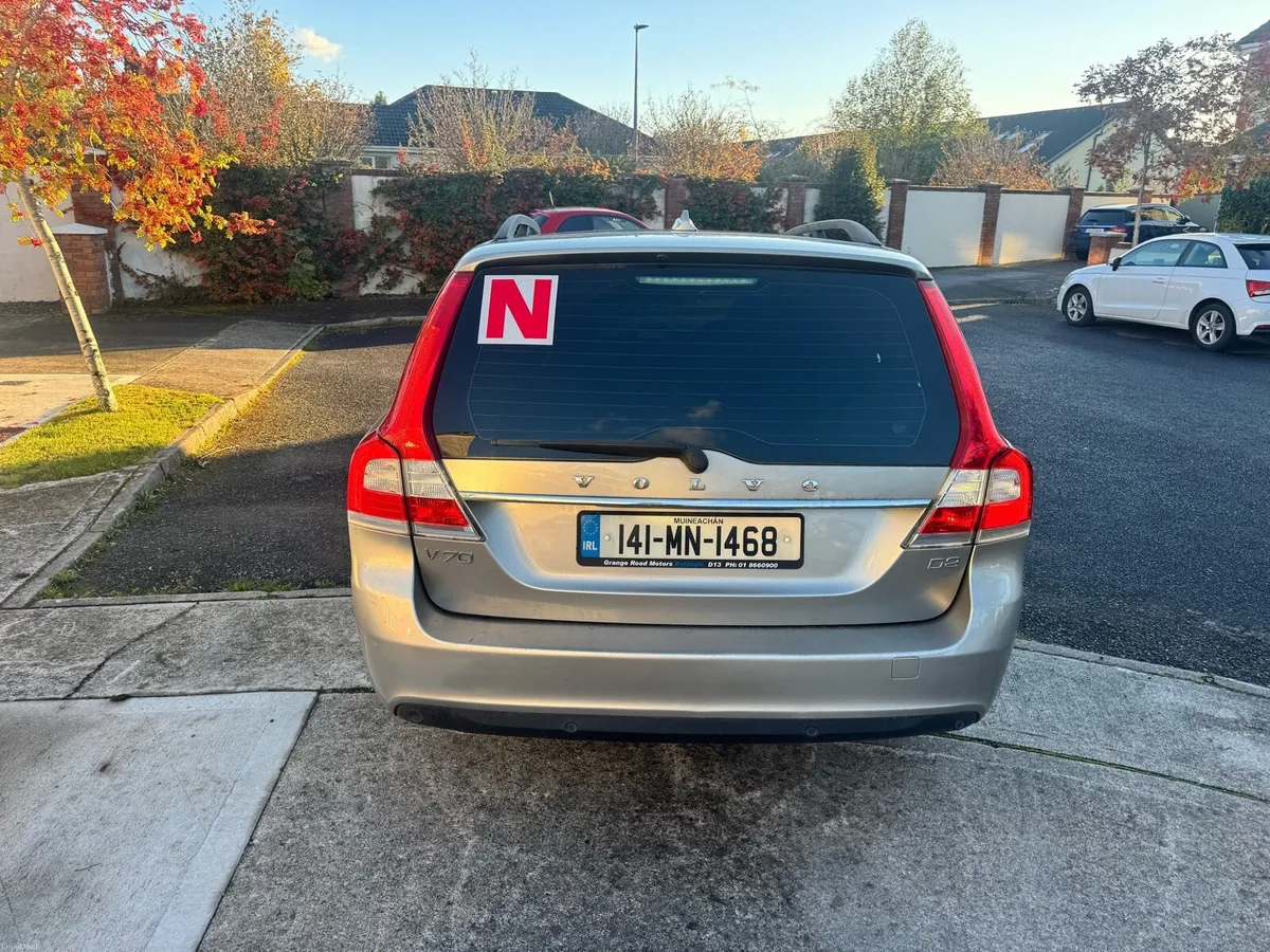 Image 4 of 9