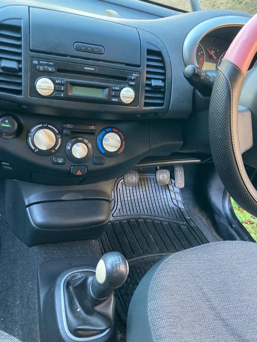 Image 2 of 6