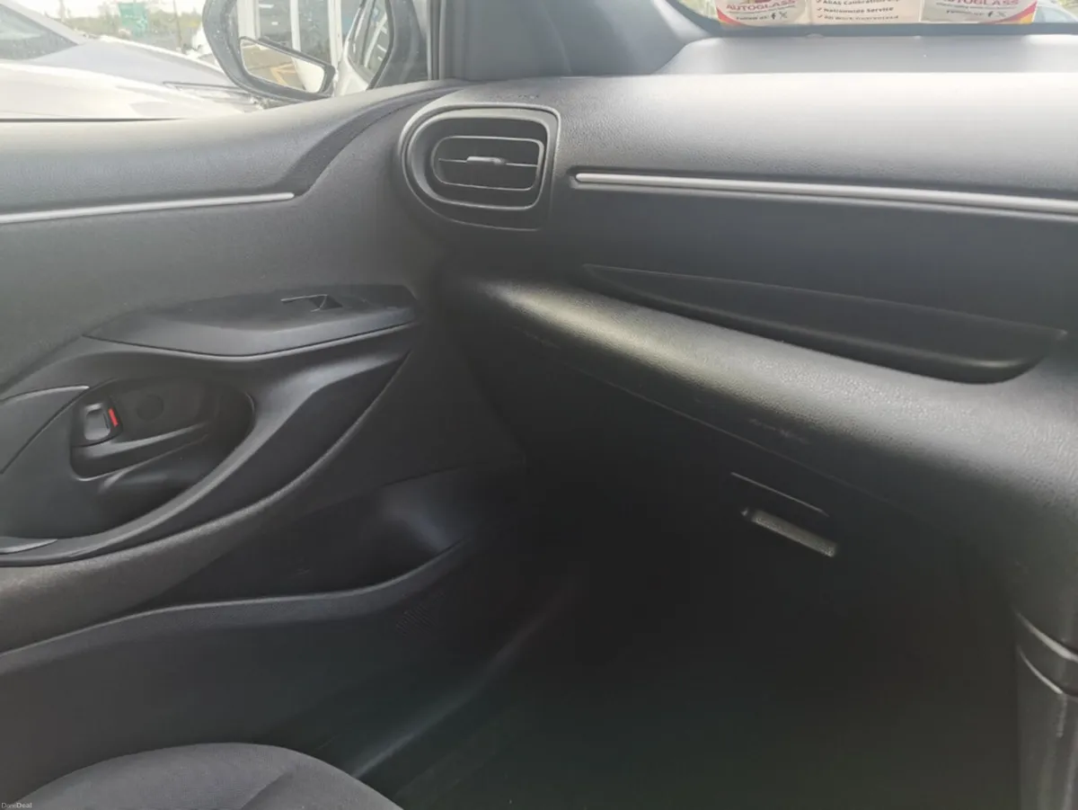 Image 4 of 20