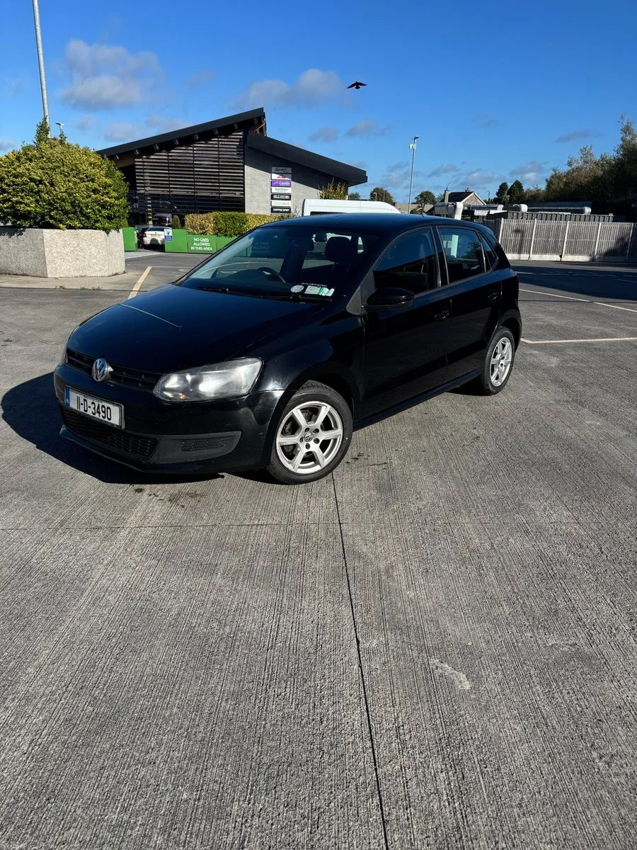 Image 1 of 7