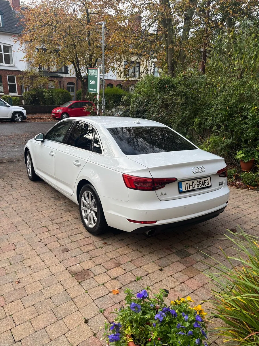 Image 2 of 10