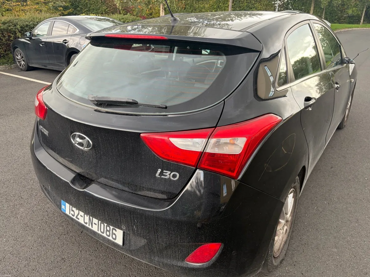 Image 2 of 6