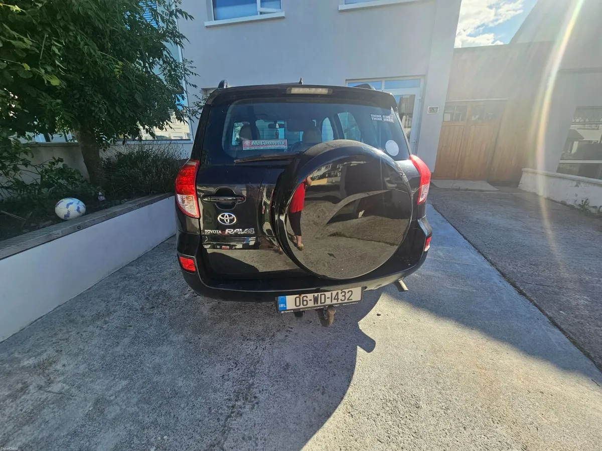 Image 4 of 10