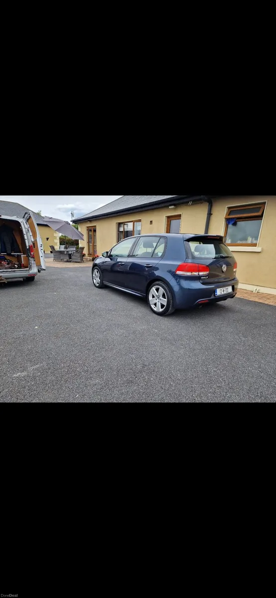 Image 4 of 4