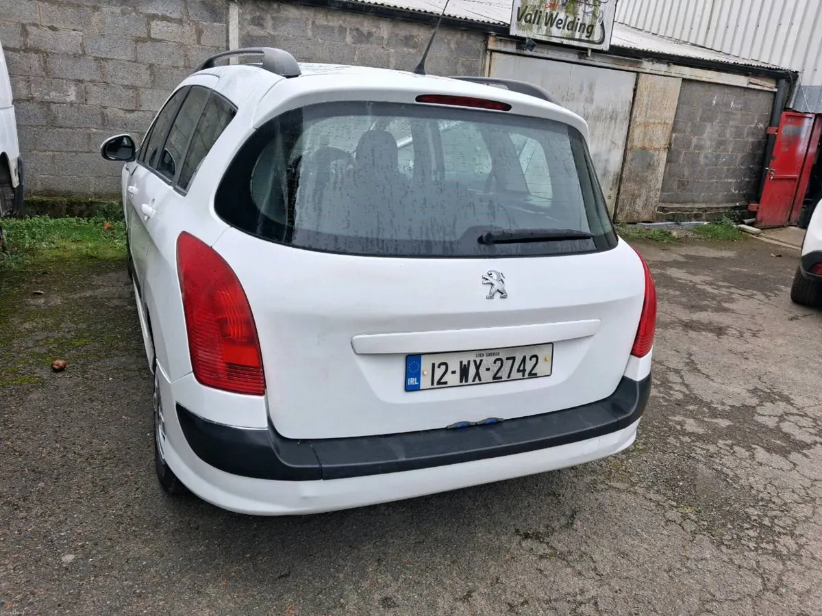 Image 4 of 11