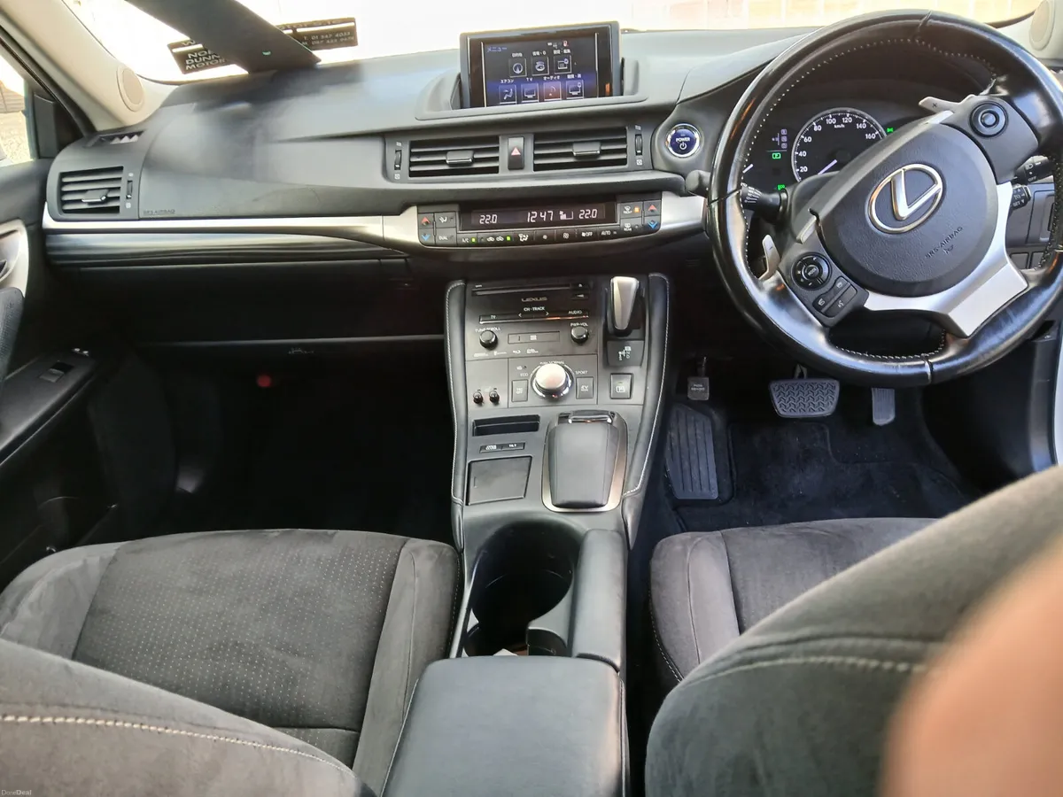 Image 4 of 11