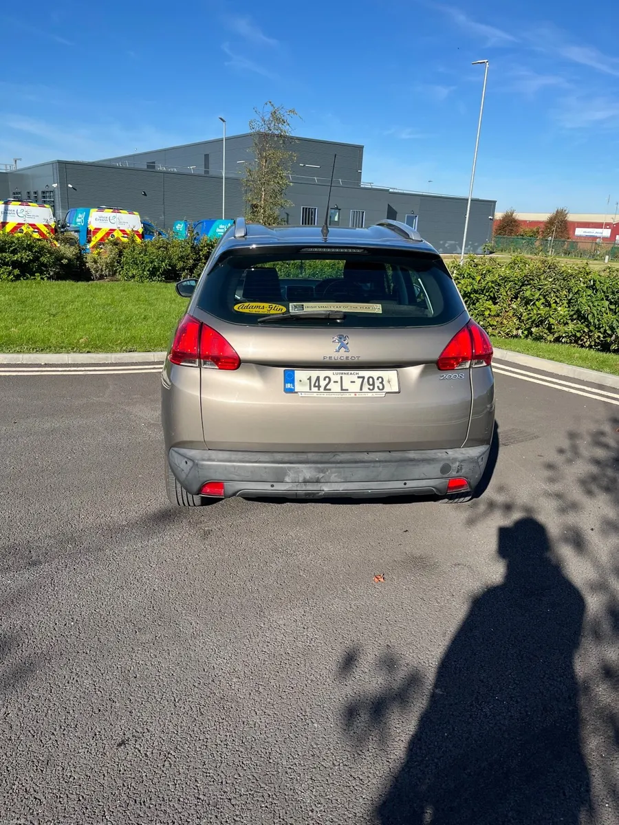 Image 4 of 10