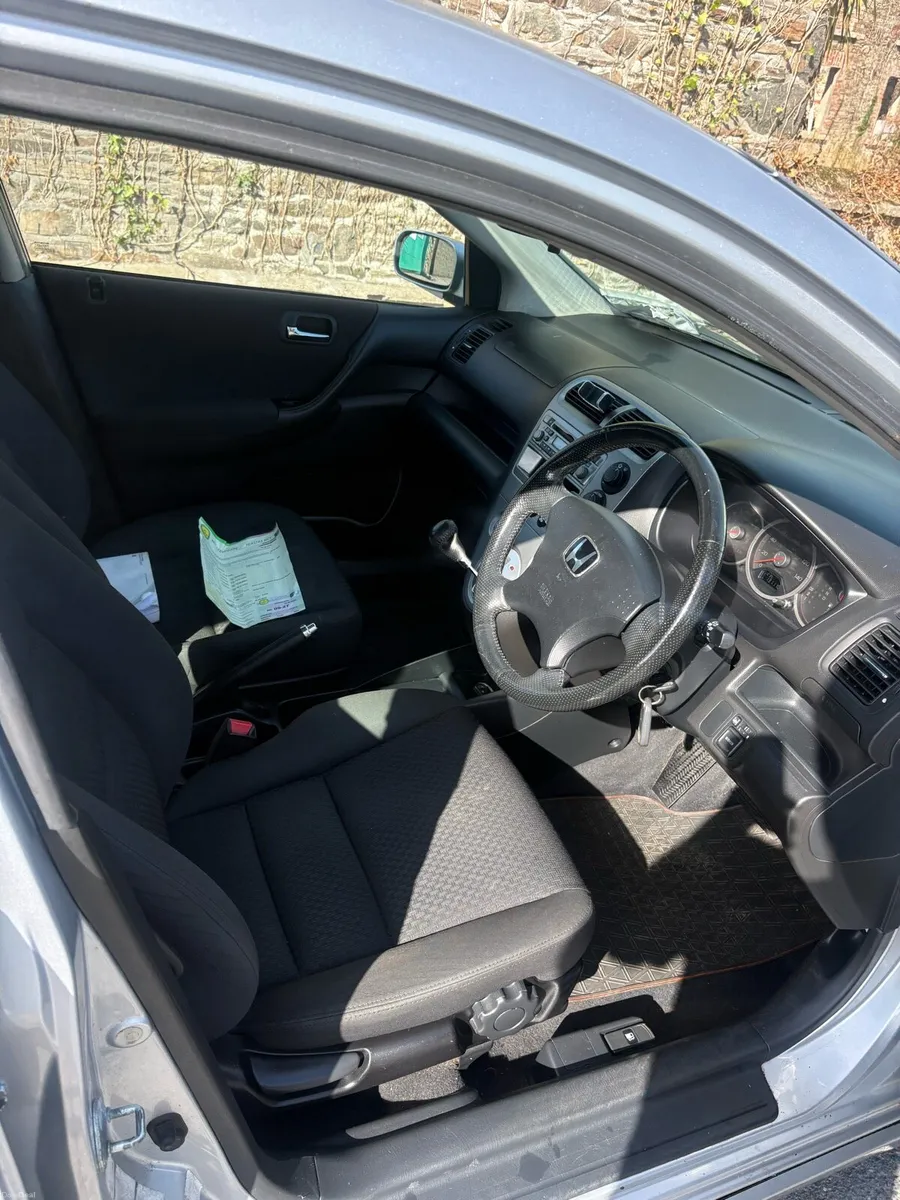 Image 6 of 7