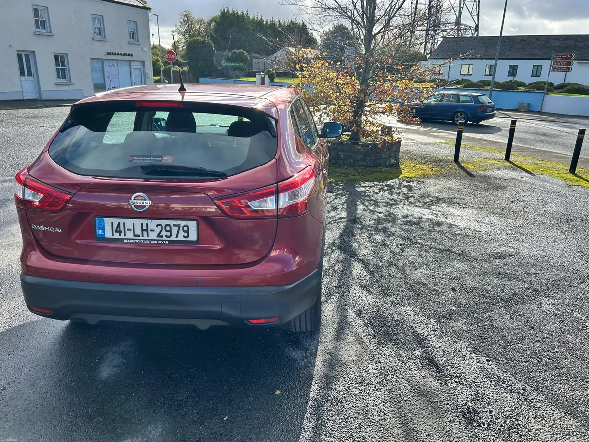 Image 4 of 10