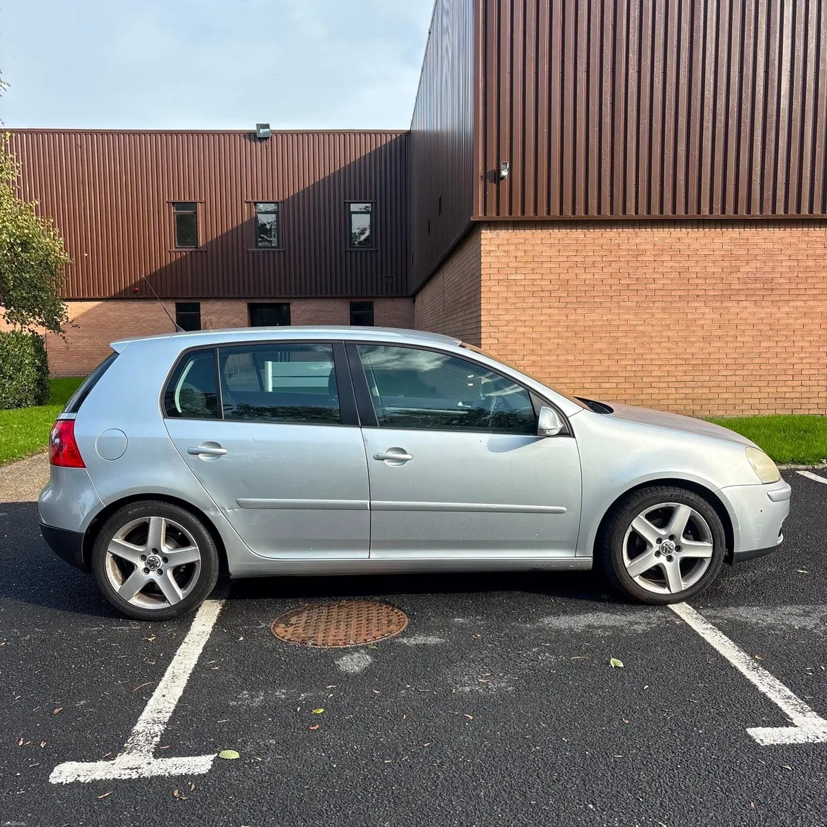 Image 4 of 10