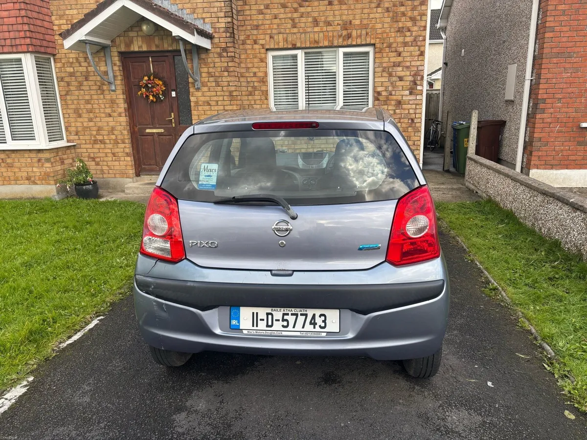 Image 4 of 5