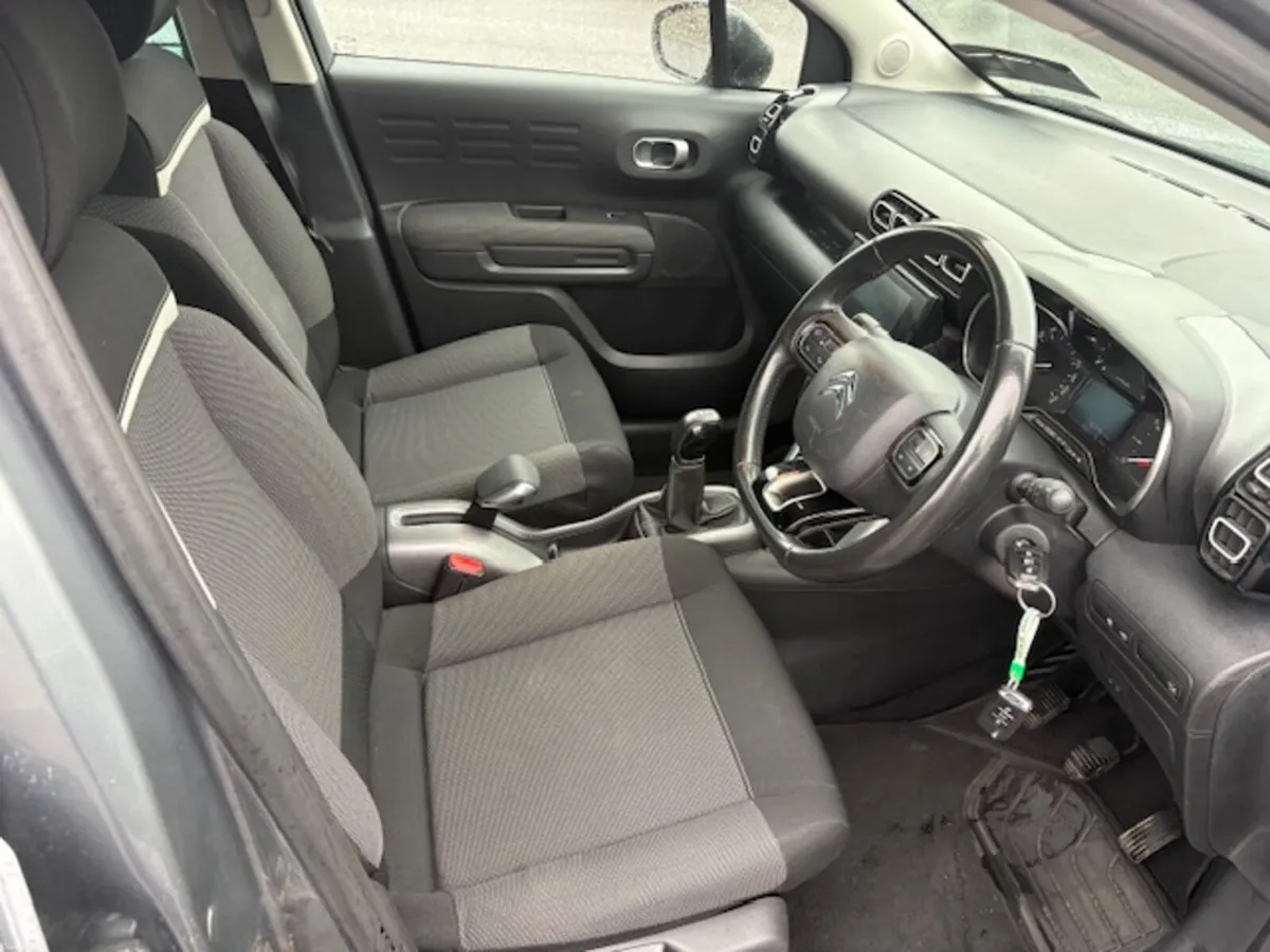 Image 4 of 12