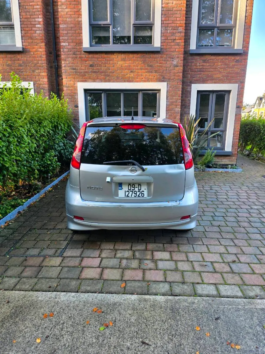 Image 2 of 10