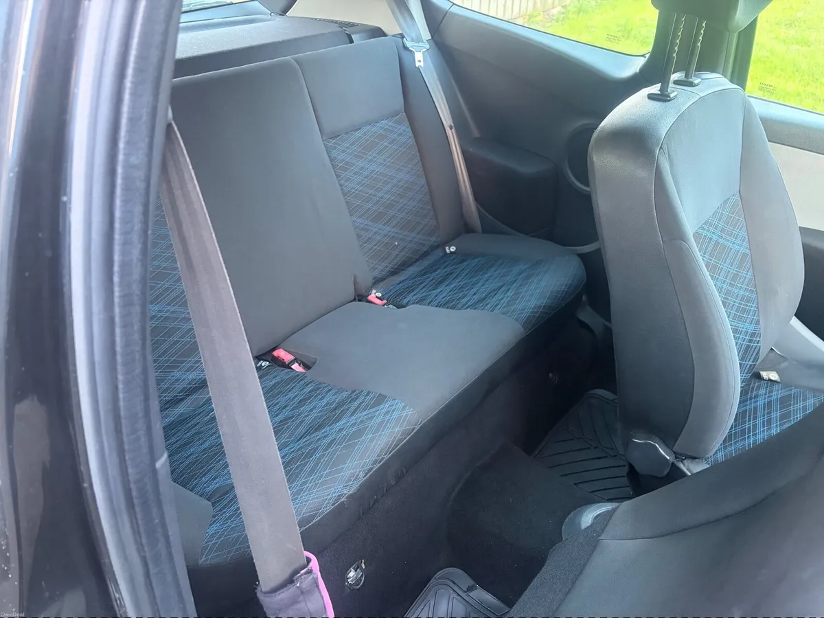Image 4 of 10