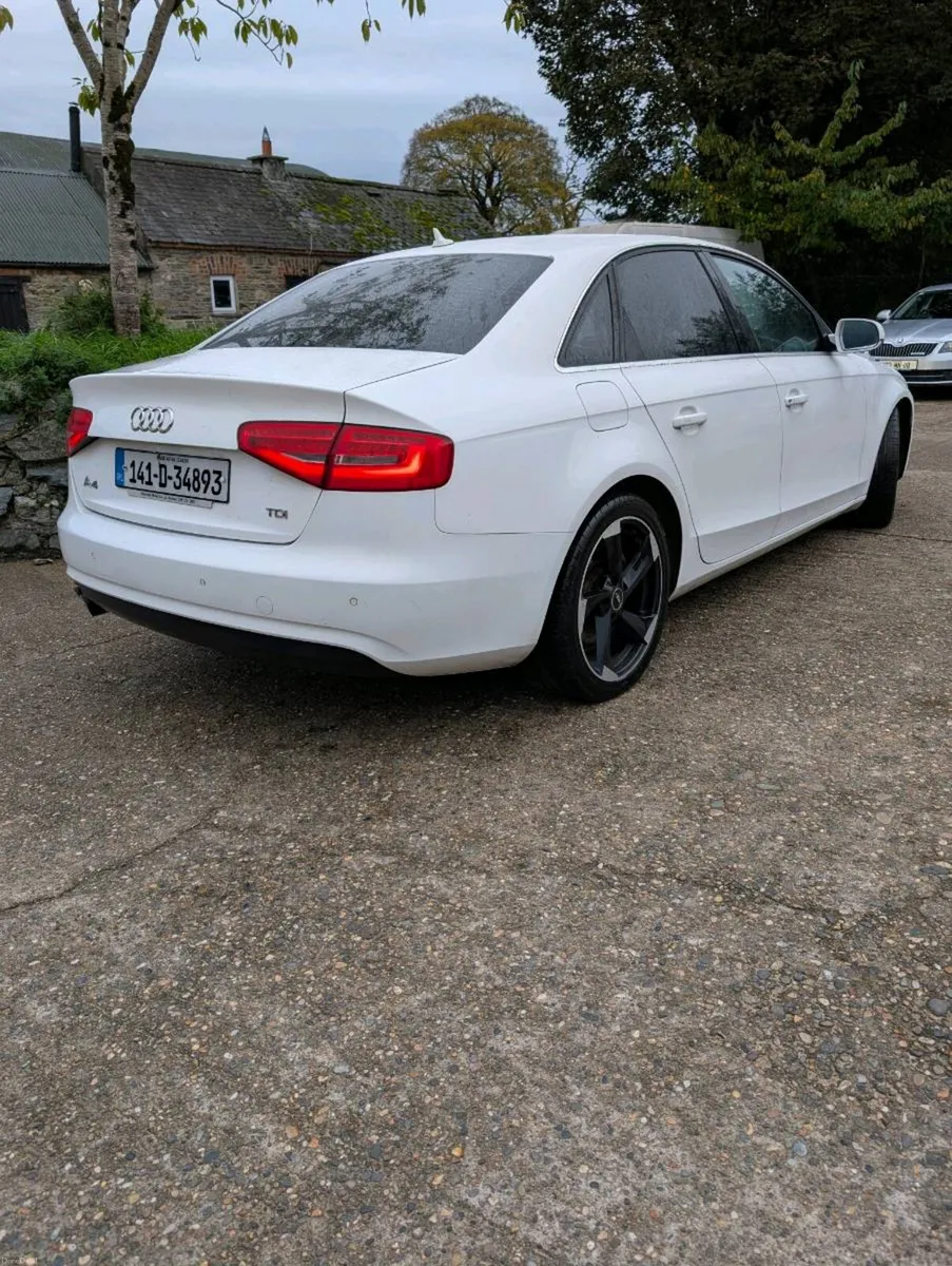 Image 2 of 6