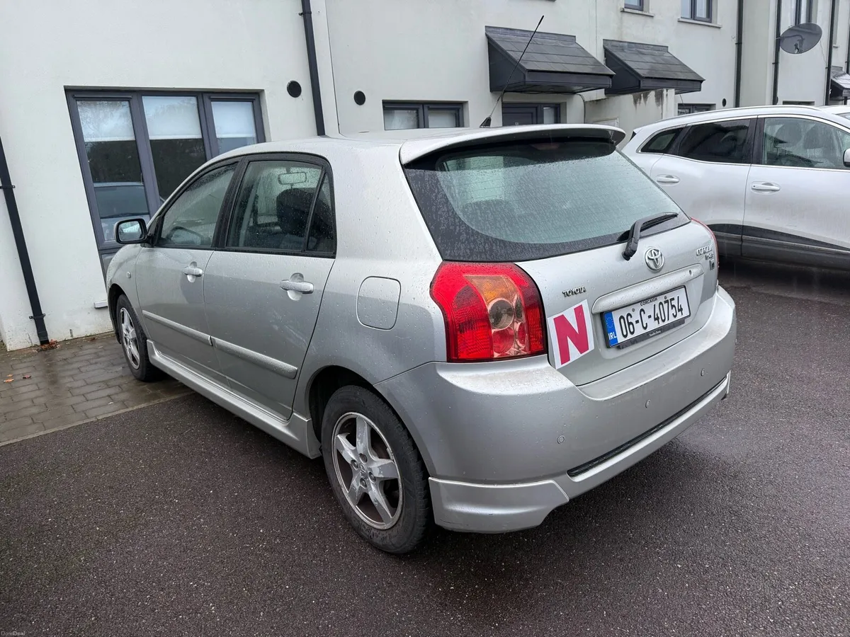 Image 2 of 10