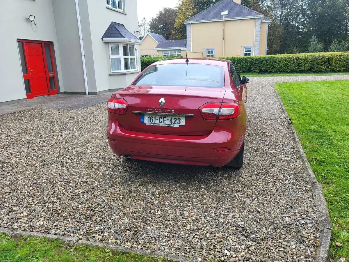 Image 2 of 10