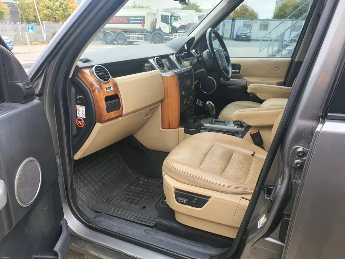 Image 4 of 8