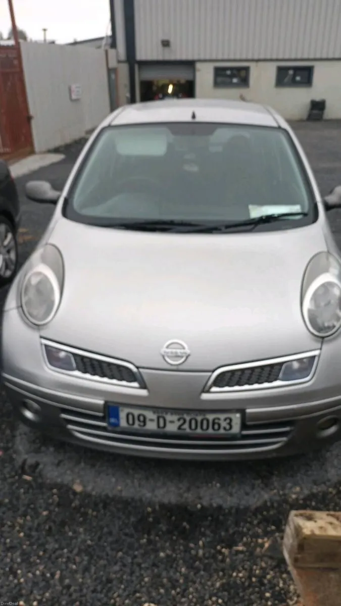 Image 3 of 6