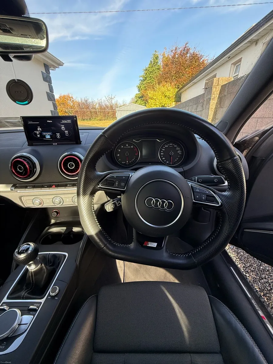 Image 4 of 7