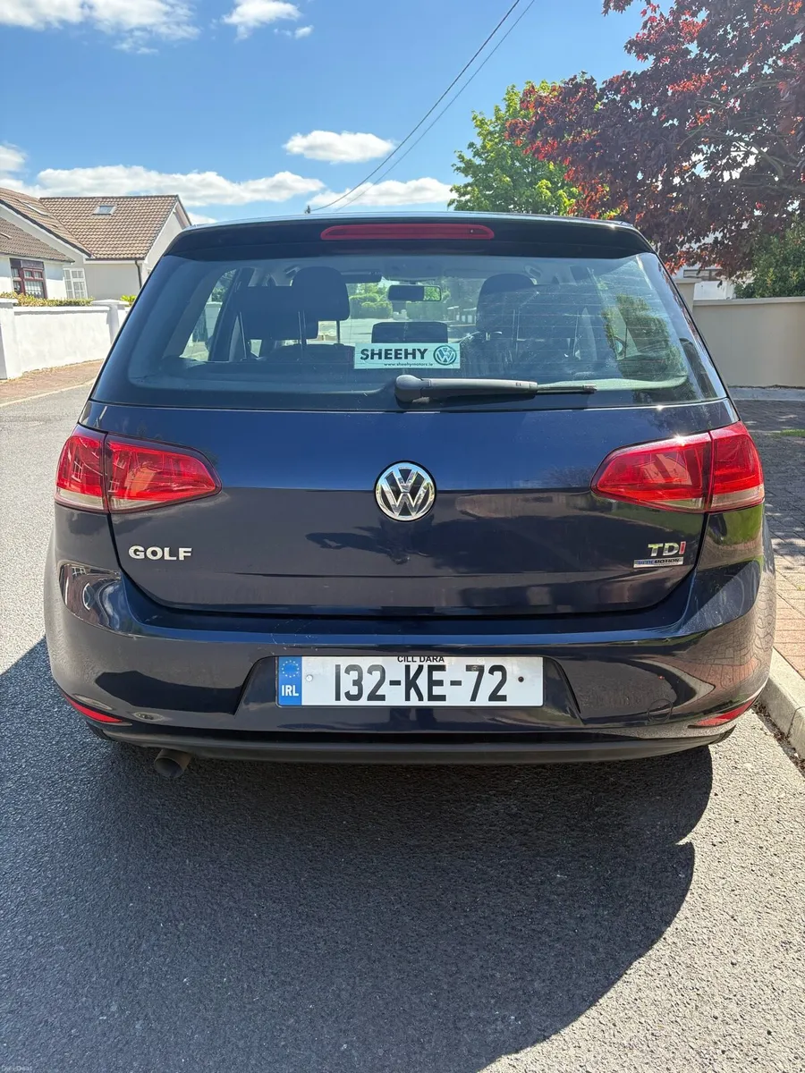 Image 4 of 8