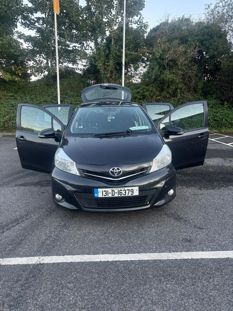Image 2 of 10