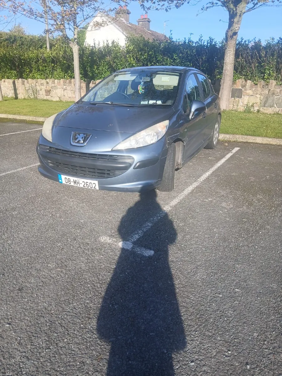 Image 3 of 6