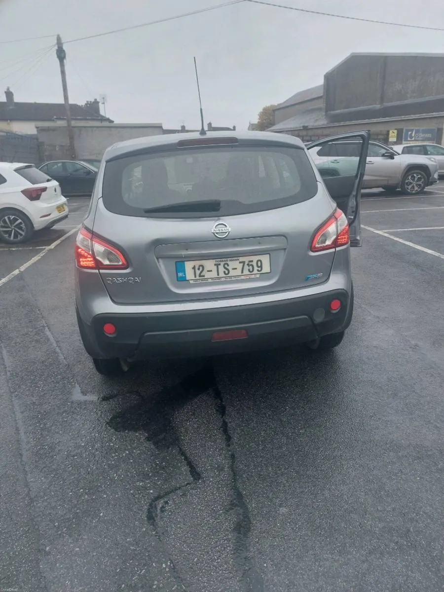 Image 6 of 11