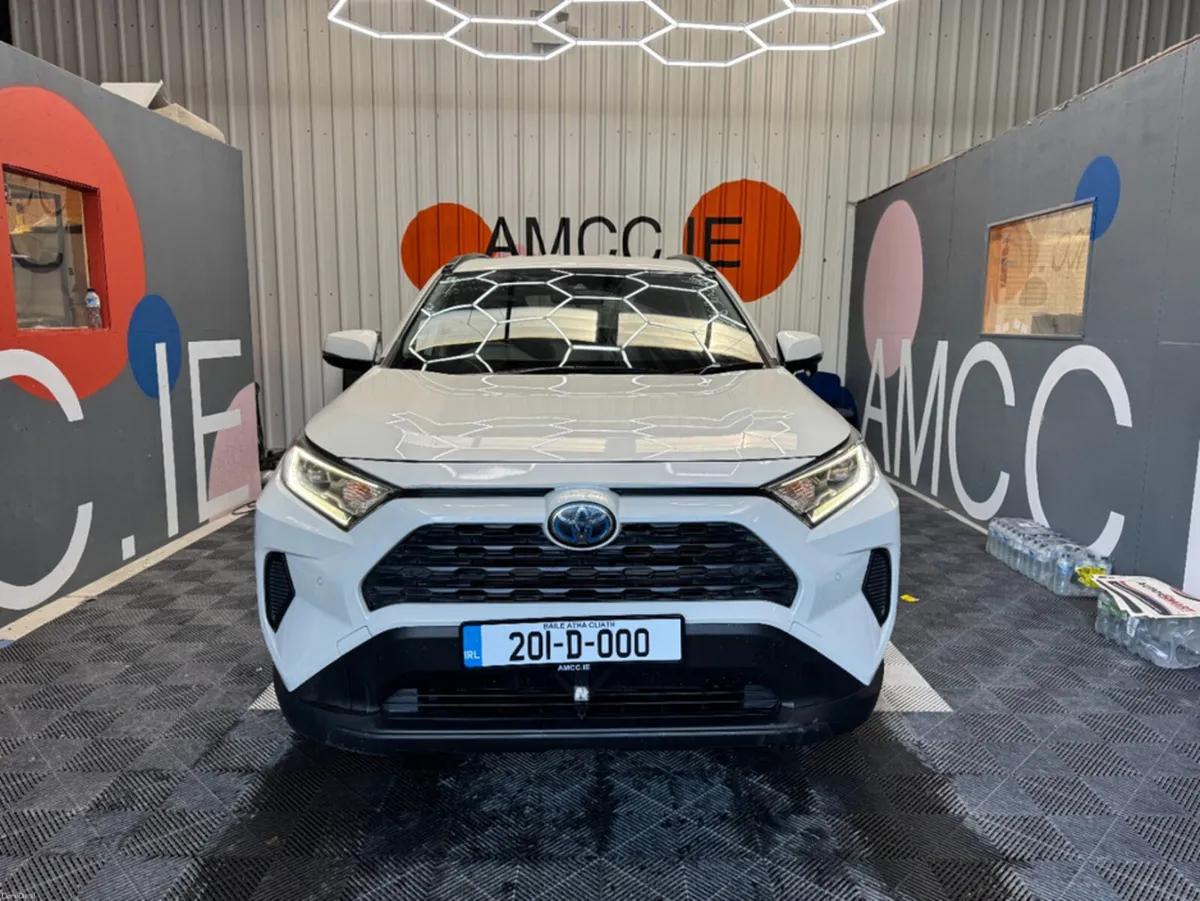 Image 2 of 20