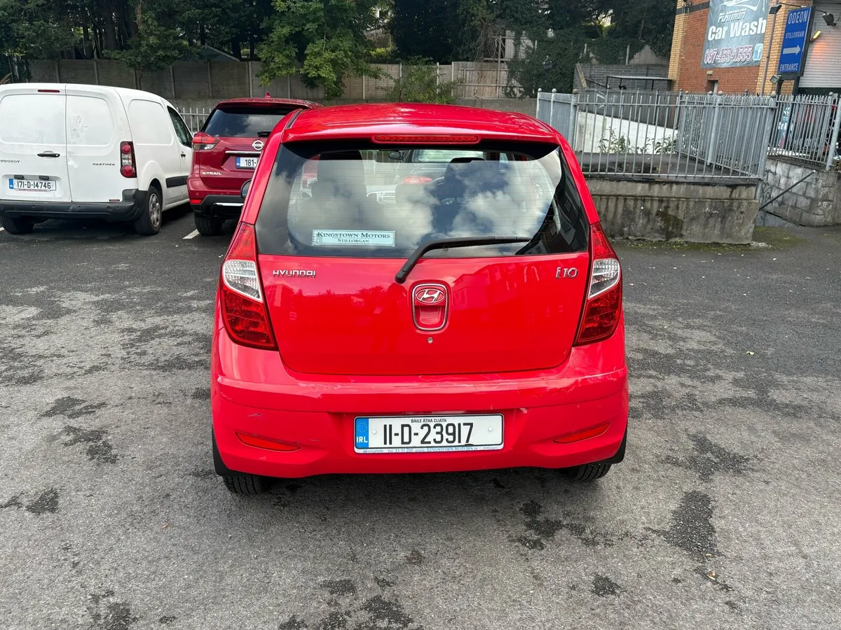 Image 3 of 12