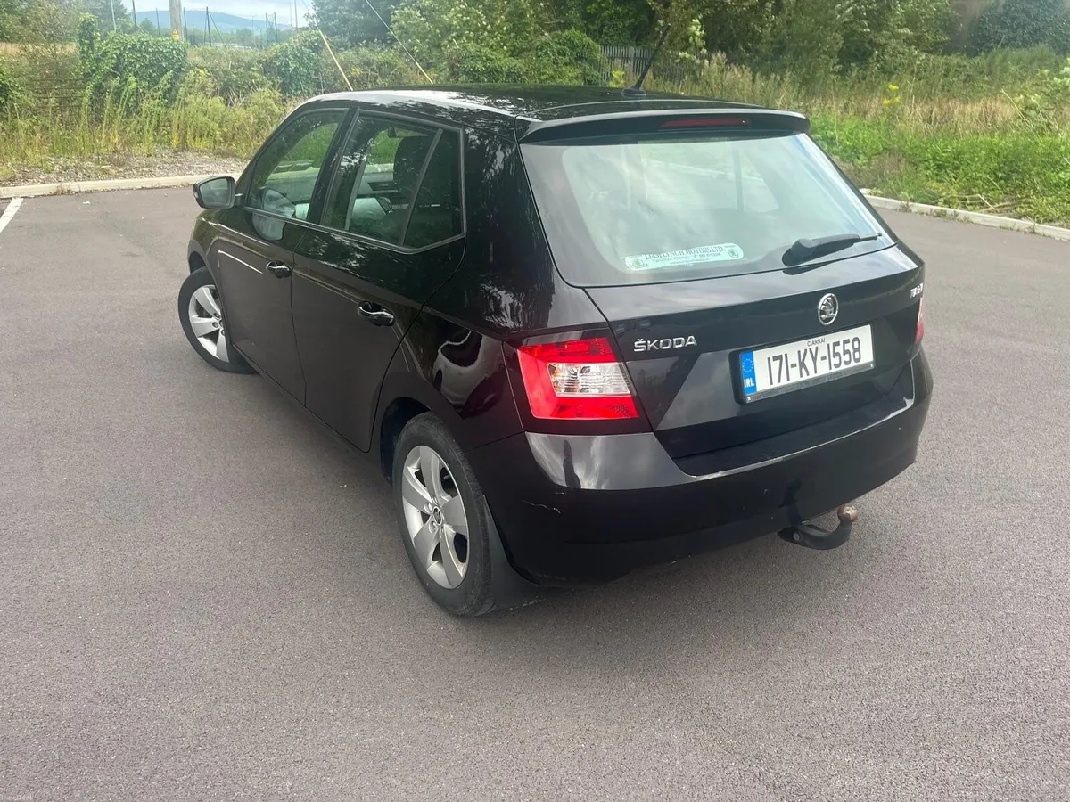 Image 2 of 10