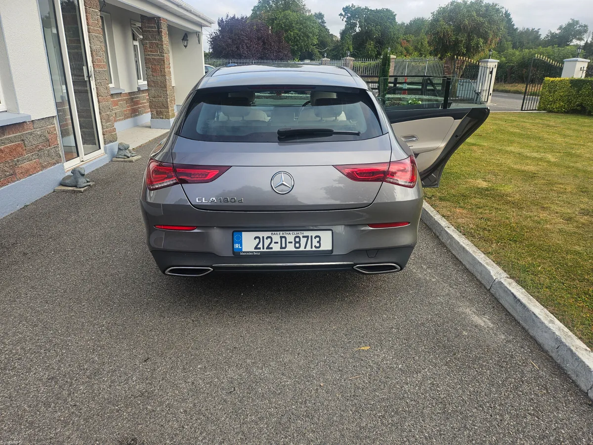 Image 2 of 11