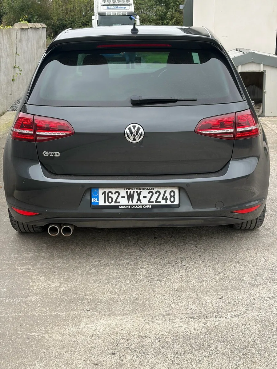 Image 4 of 10