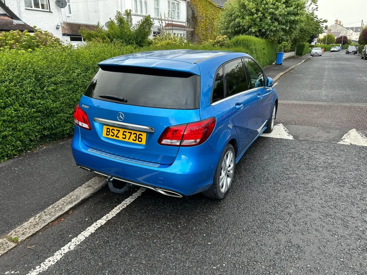 Image 3 of 10