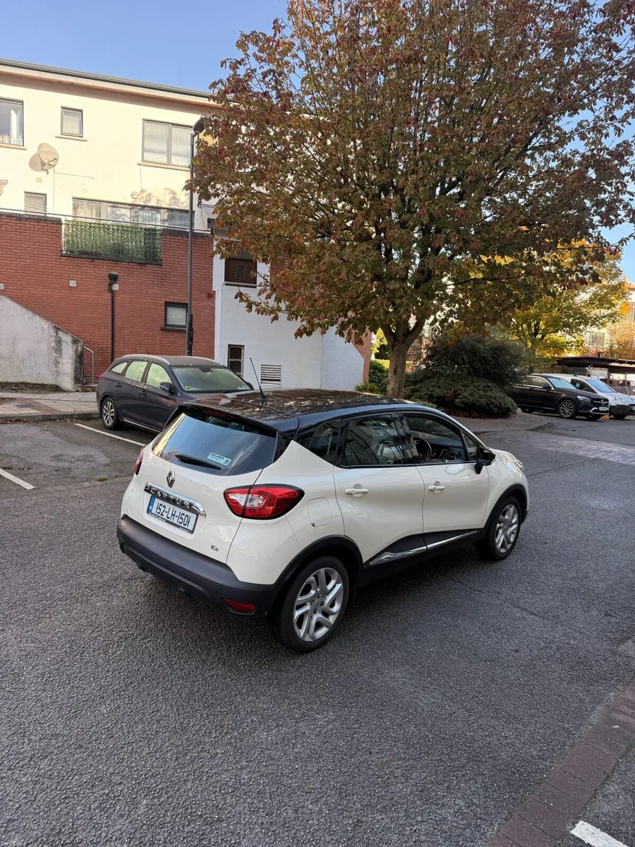 Image 2 of 10