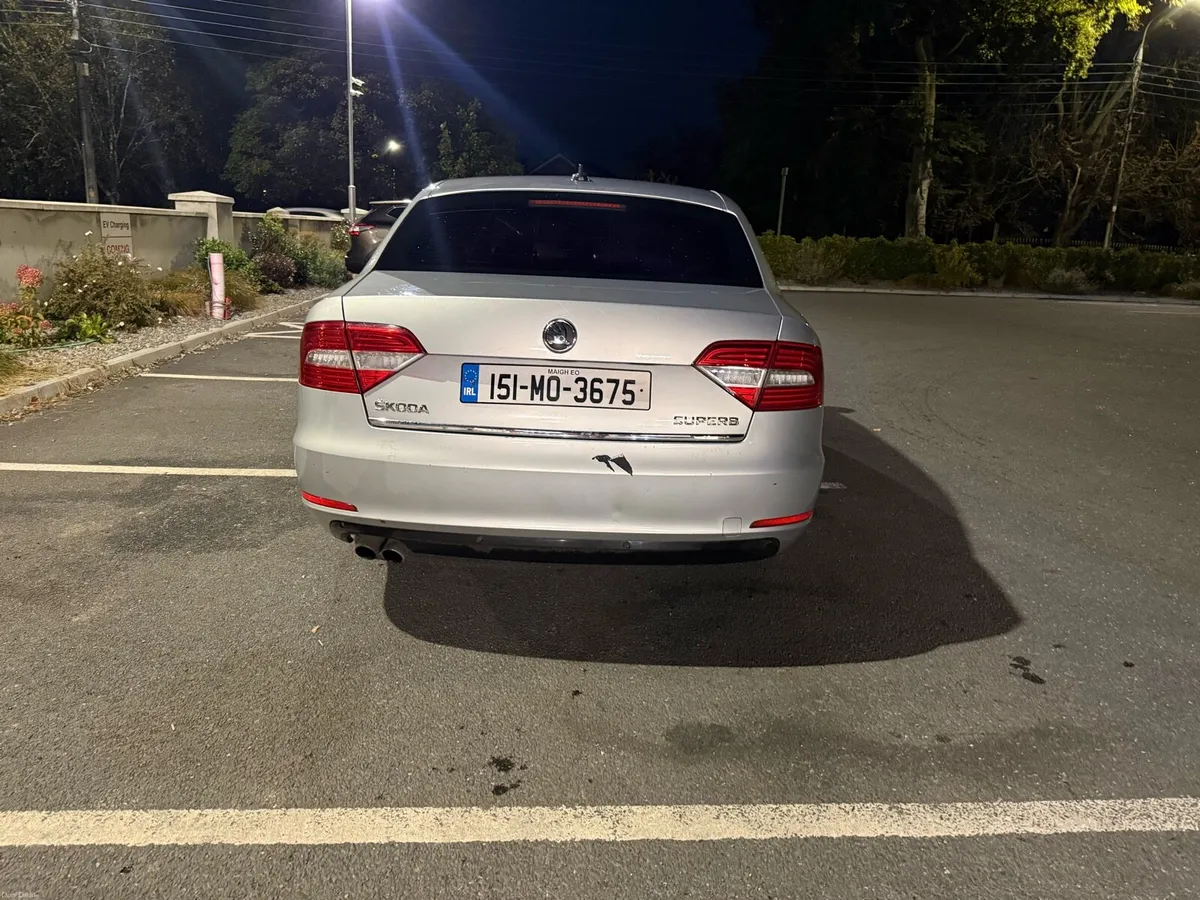 Image 4 of 12