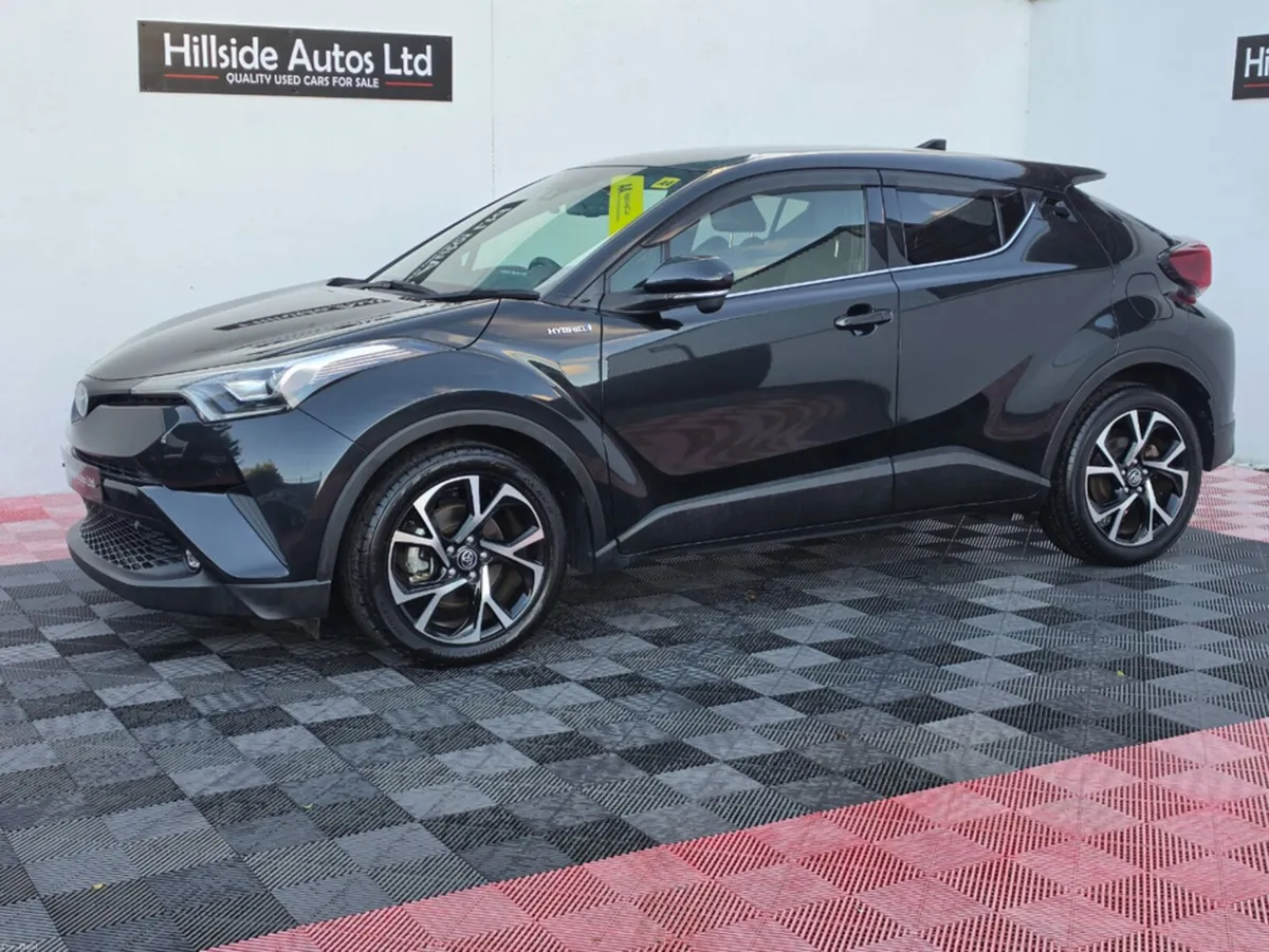 Image 3 of 30