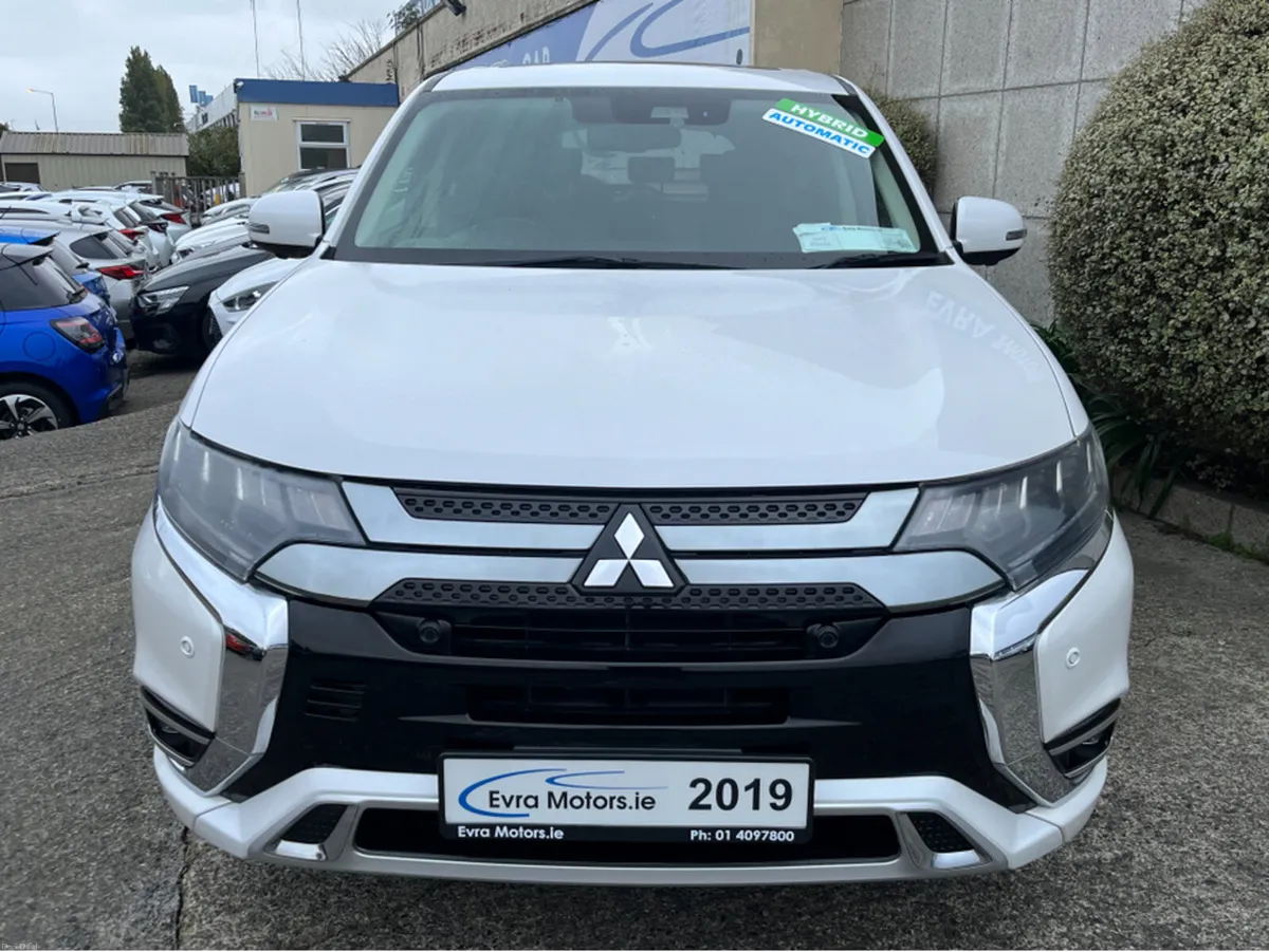 Image 2 of 28