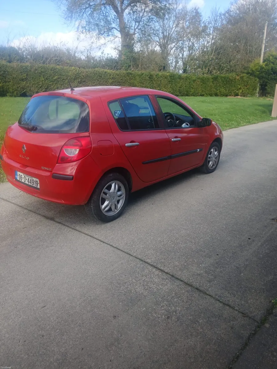 Image 1 of 8