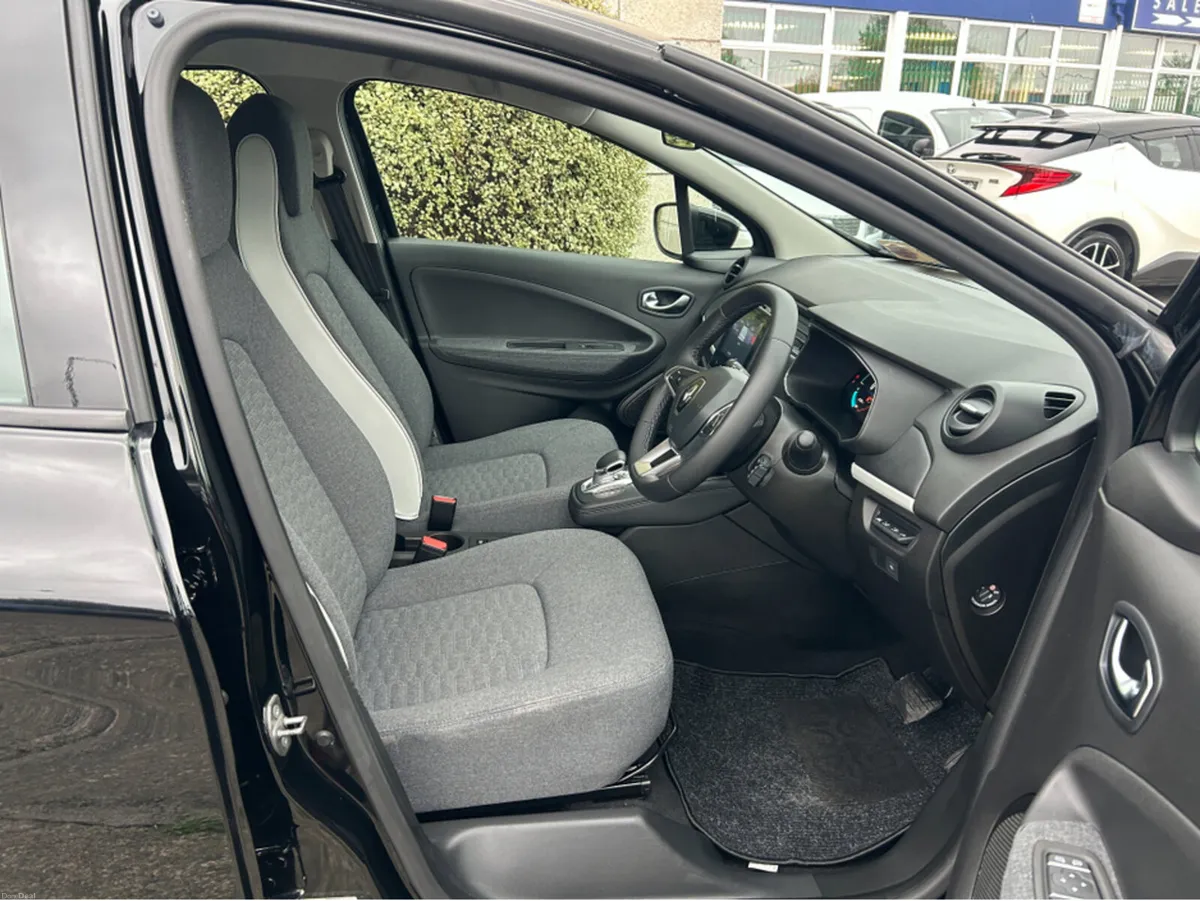 Image 4 of 20