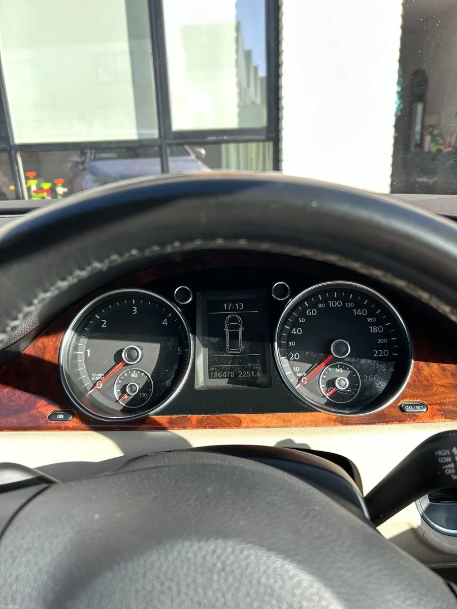 Image 3 of 8