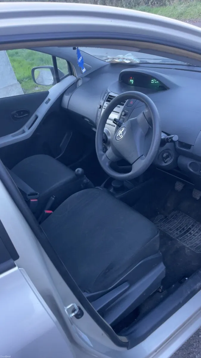 Image 4 of 6