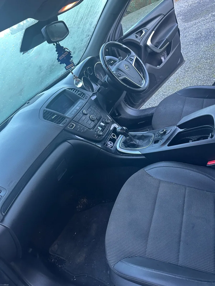 Image 6 of 10