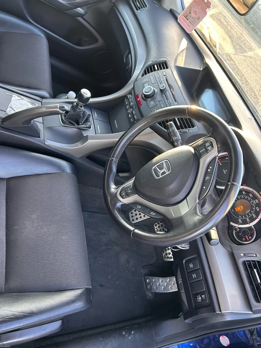 Image 6 of 10