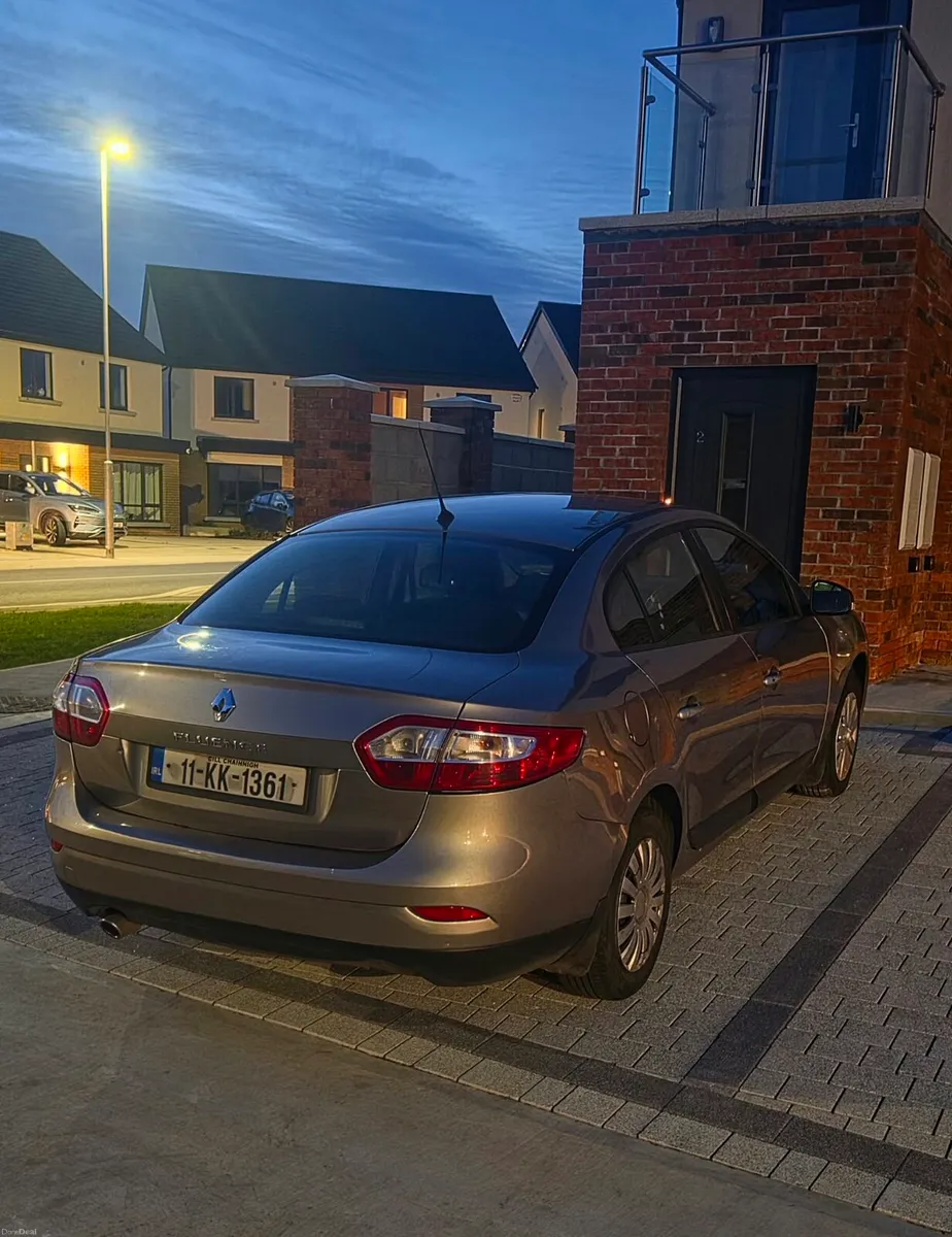 Image 2 of 9
